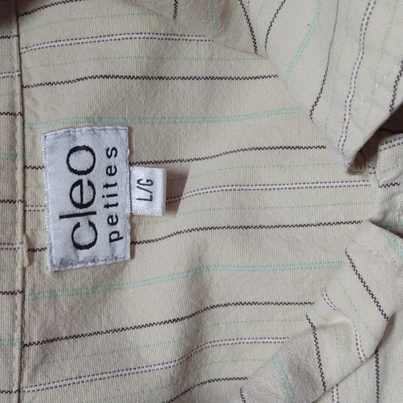 Cleo Petites Denim Jacket - Picture 4 of 4